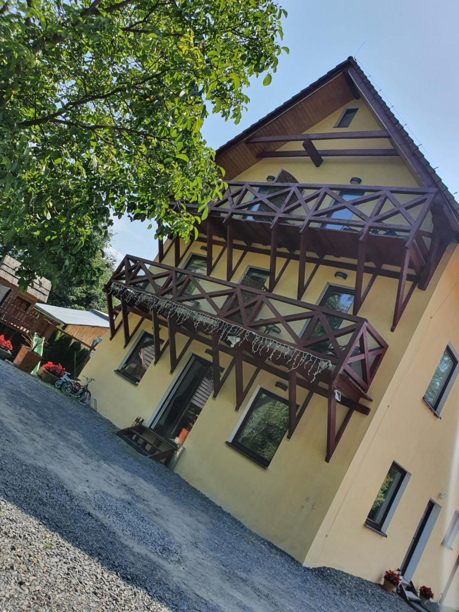 Sieraton Pokoje I Apartament Stronie Śląskie Buitenkant foto